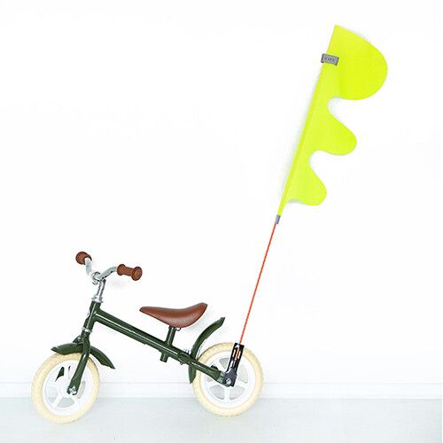 brave & safe fietsvlag tail - | ilovespeelgoed.nl
