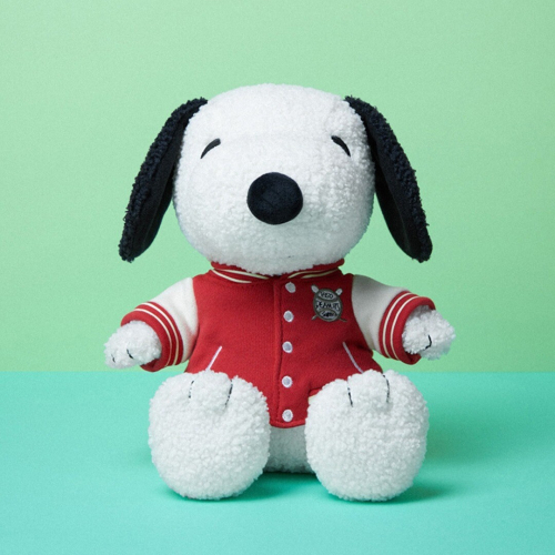 bon ton toys knuffelhond snoopy met sportjas - 25 cm 