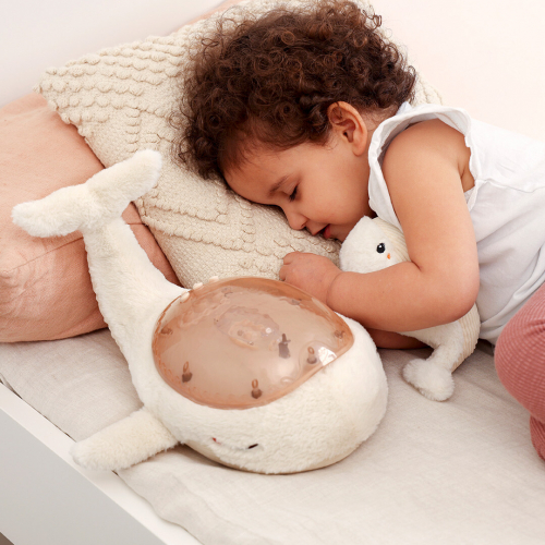 cloud.b knuffelwalvis met nachtlamp en geluid - wit