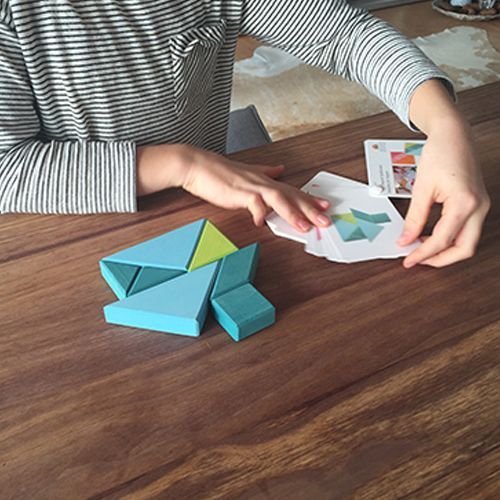 grimm's houten tangram - blauw groen 14 cm