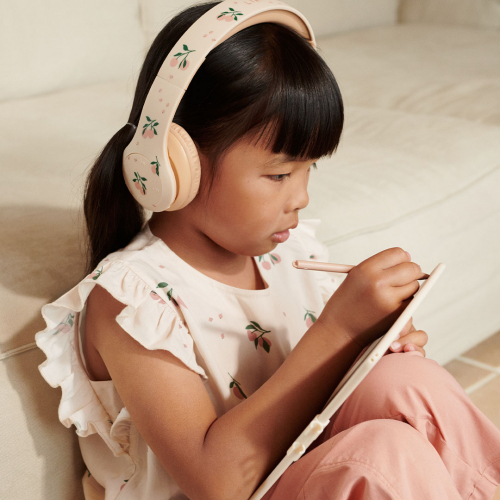 liewood draadloze kinderkoptelefoon quinn - peach sea shell
