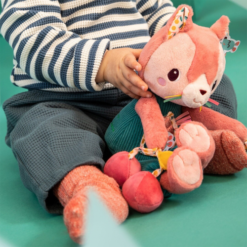 lilliputiens activiteitenknuffel kat - jeanne - 32 cm