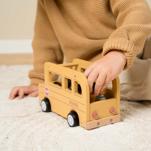 little dutch schoolbus met poppetjes