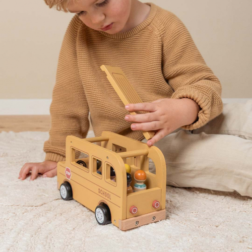 little dutch schoolbus met poppetjes