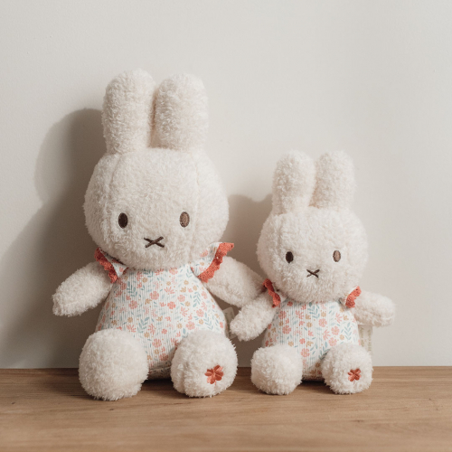 little dutch knuffelkonijn nijntje - lucky blossom - 30 cm