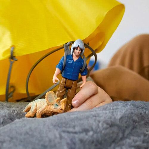 schleich dinosaurs parachute redding