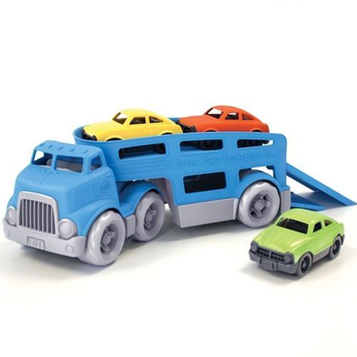 green toys vrachtwagen met 3 miniautootjes