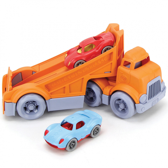 green toys truck en 2 racewagens