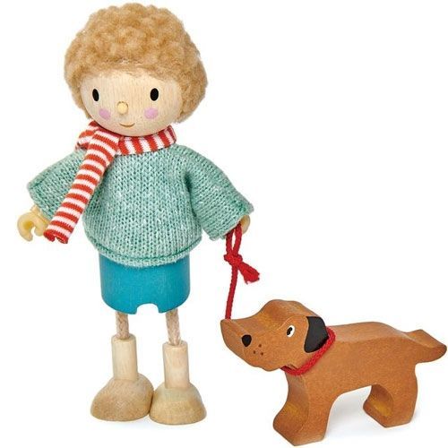 tender leaf toys poppenhuispop mr. goodwood & zijn hond - 13 cm